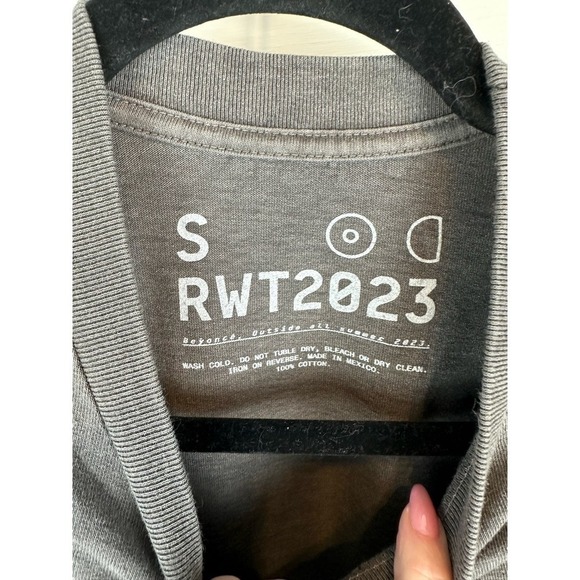 NWOT Beyoncé No Skips Renaissance World Tour Exclusive Tee S - Picture 4 of 4